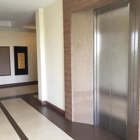 Kitlada Hotel Udonthani Экстерьер фото