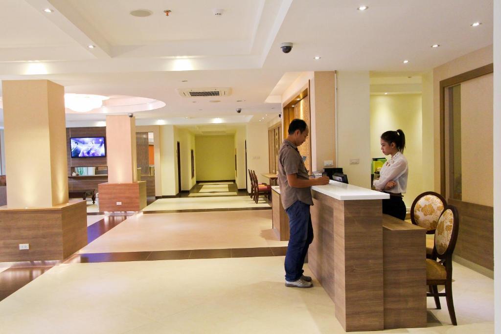 Kitlada Hotel Udonthani Экстерьер фото