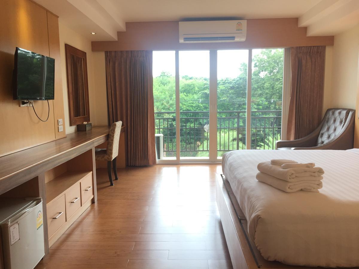 Kitlada Hotel Udonthani Экстерьер фото