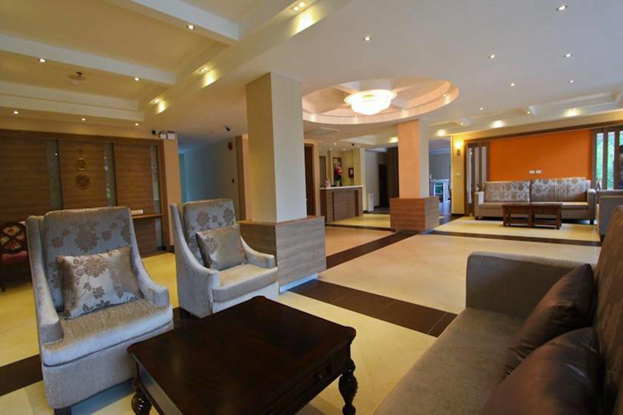 Kitlada Hotel Udonthani Экстерьер фото