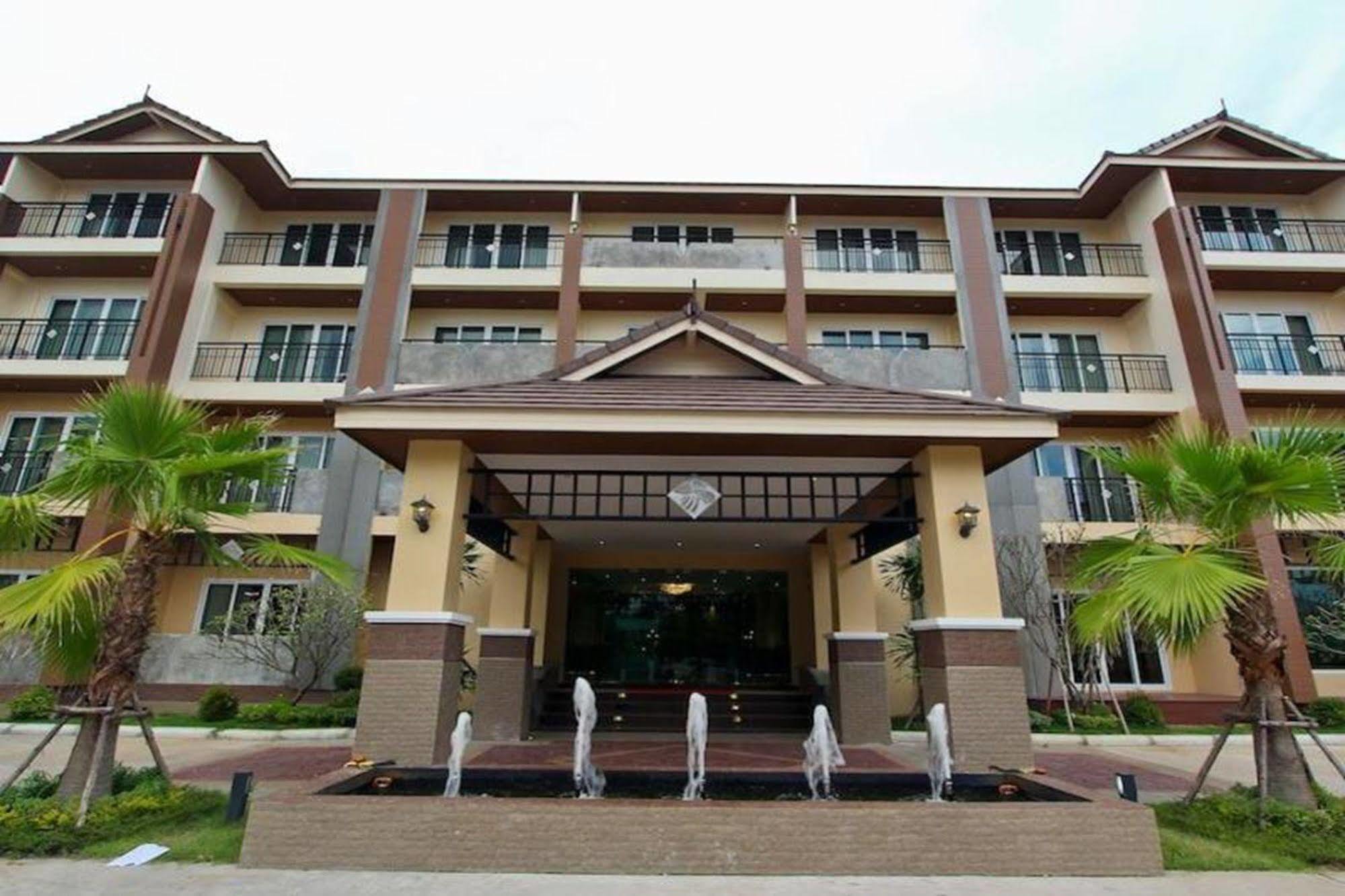 Kitlada Hotel Udonthani Экстерьер фото